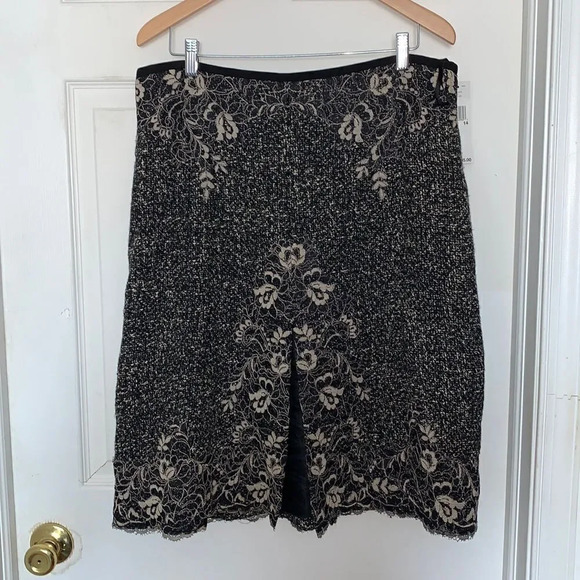 DKNY Floral Wool A-Line Skirt - Picture 1 of 7